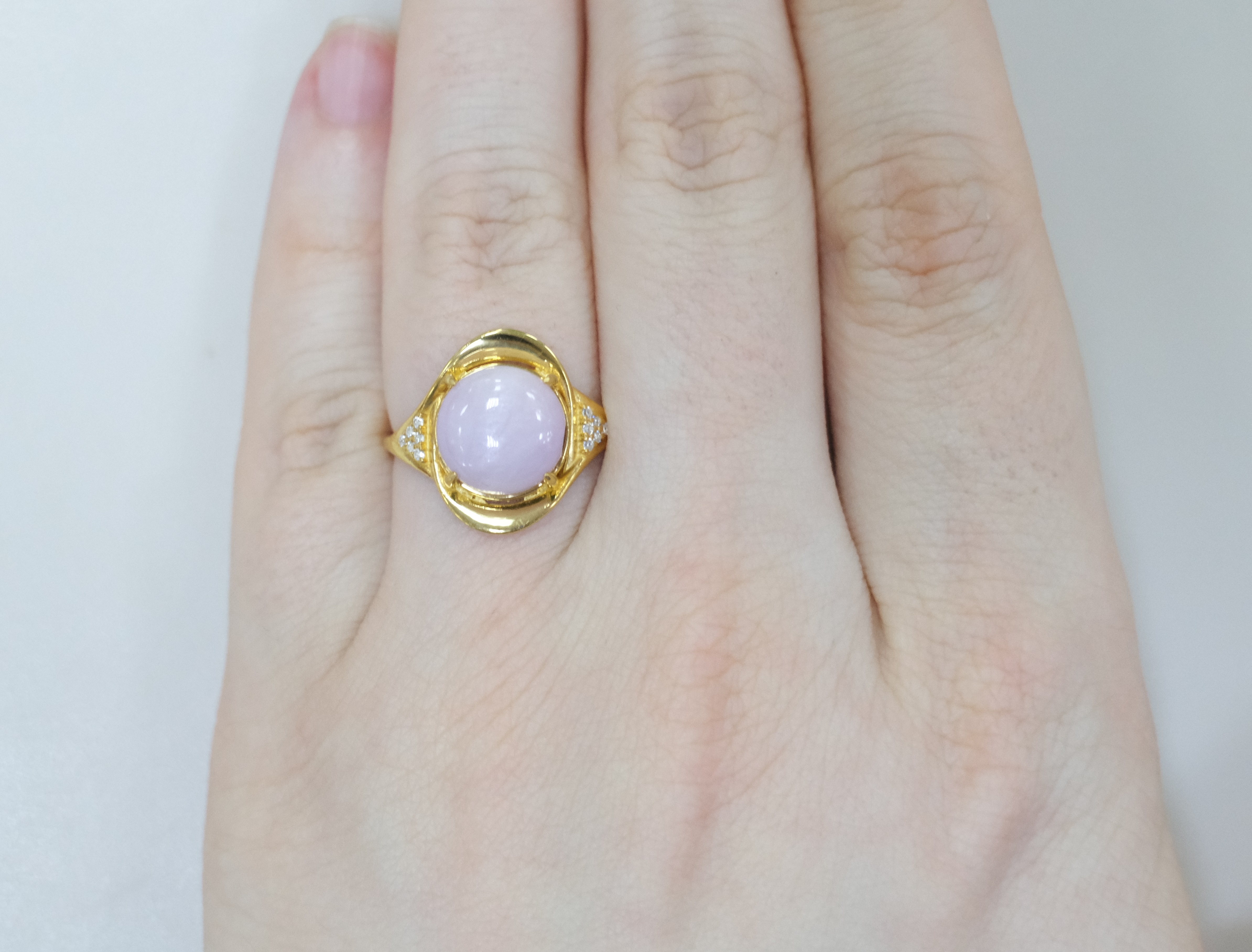Серебряное кольцо с кунцитом
